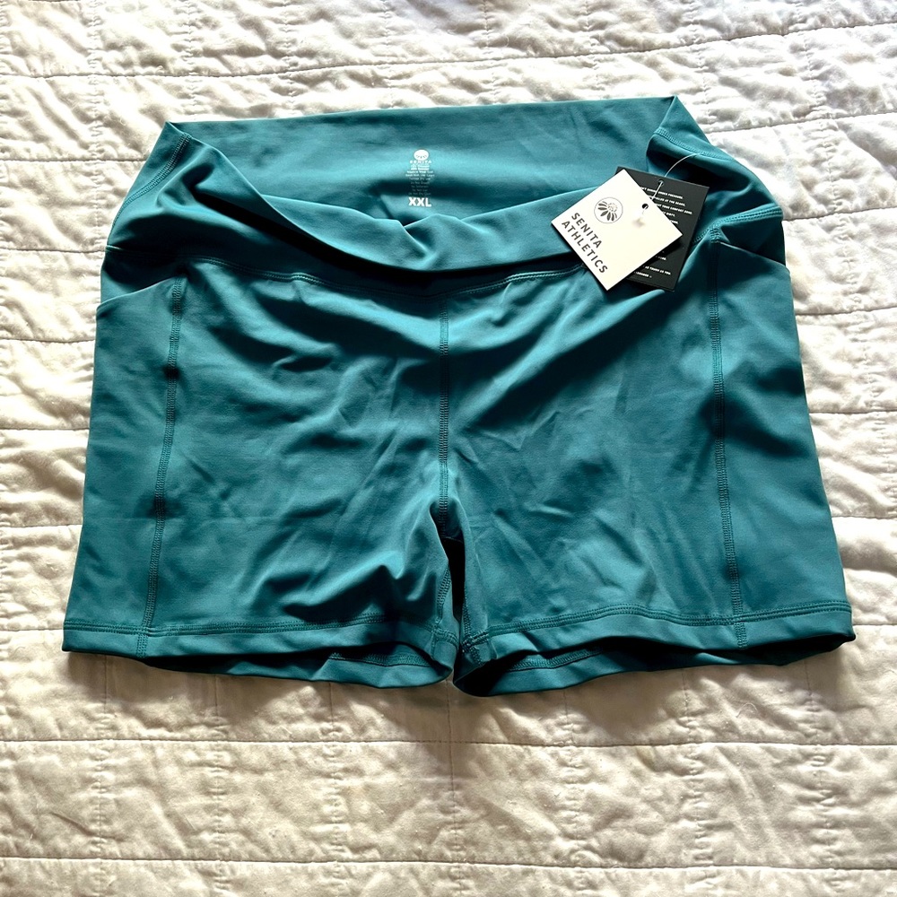 Senita workout shorts